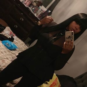 Meet your Posher, Tiffany